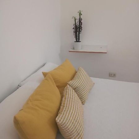 Amarello Lägenhet Gualeguaychú Exteriör bild